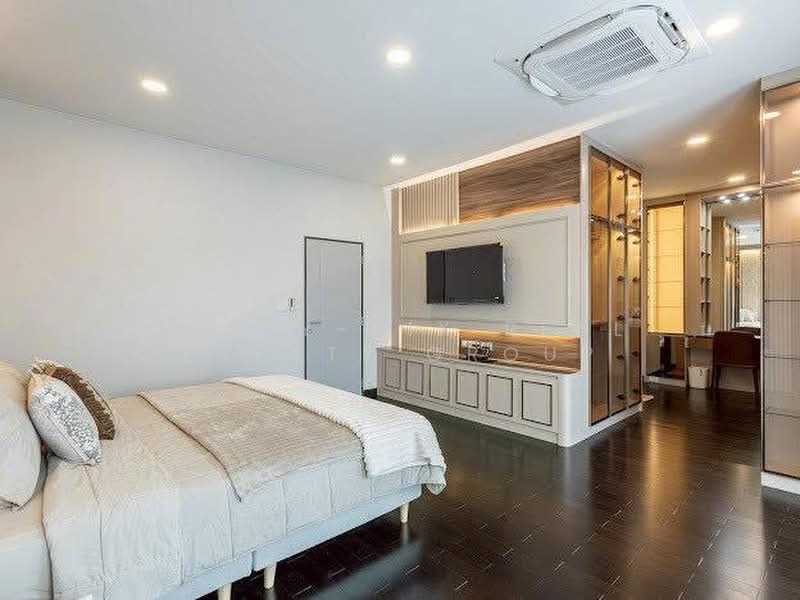 The City Ramintra-Wongwaen, Bangkok, Lieb wong wean - Thai Raman Road, Sam Wa Tawan Tok, Khlong Sam Wa, Bangkok, 4 Bedrooms, 390 sqm, Single Detached House For Rent, by Forty-Six Real Estate Group, 500391007 - DDproperty.com