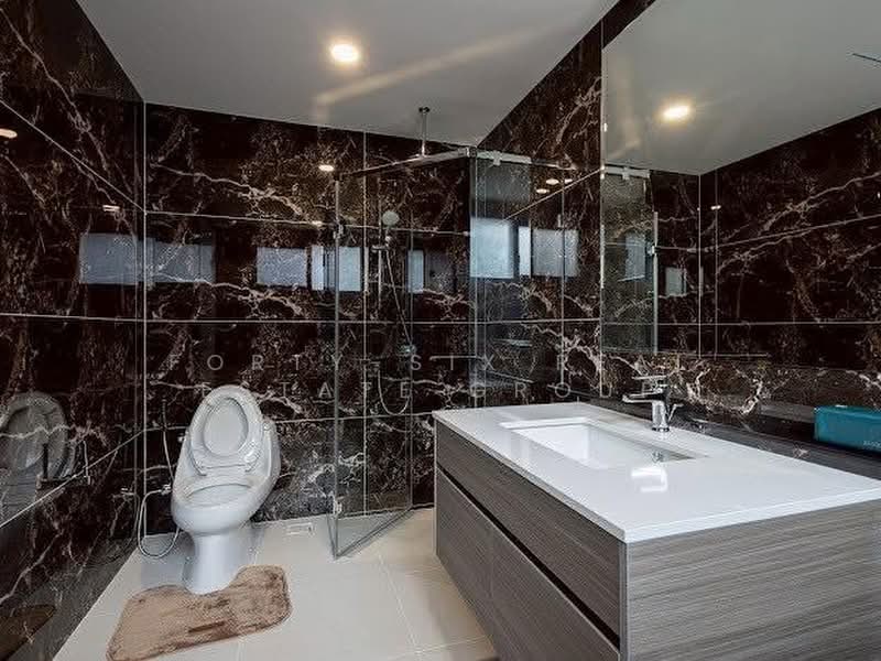 The City Ramintra-Wongwaen, Bangkok, Lieb wong wean - Thai Raman Road, Sam Wa Tawan Tok, Khlong Sam Wa, Bangkok, 4 Bedrooms, 390 sqm, Single Detached House For Rent, by Forty-Six Real Estate Group, 500391007 - DDproperty.com