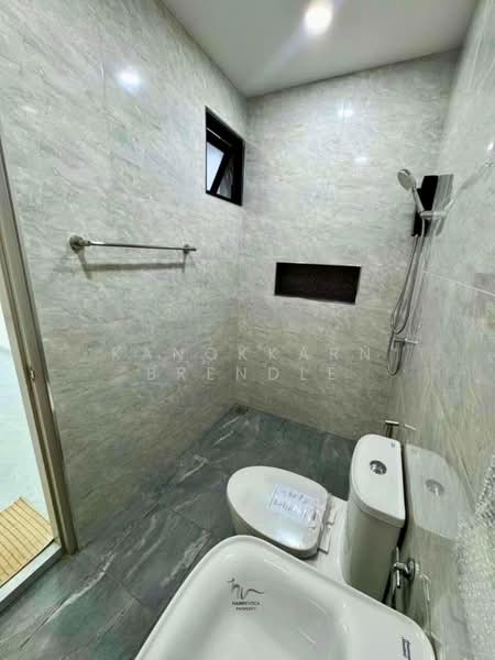 Modern 3-Bedroom Home for Sale in Monmai, Hua Hin, ประจวบคีรีขันธ์, หินเหล็กไฟ, หัวหิน, ประจวบคีรีขันธ์, 130 ตร.ม., บ้านเดี่ยว ขาย, โดย Kanokkarn Brendle, 500391079 - DDproperty.com