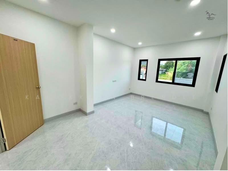 Modern 3-Bedroom Home for Sale in Monmai, Hua Hin, ประจวบคีรีขันธ์, หินเหล็กไฟ, หัวหิน, ประจวบคีรีขันธ์, 130 ตร.ม., บ้านเดี่ยว ขาย, โดย Kanokkarn Brendle, 500391079 - DDproperty.com