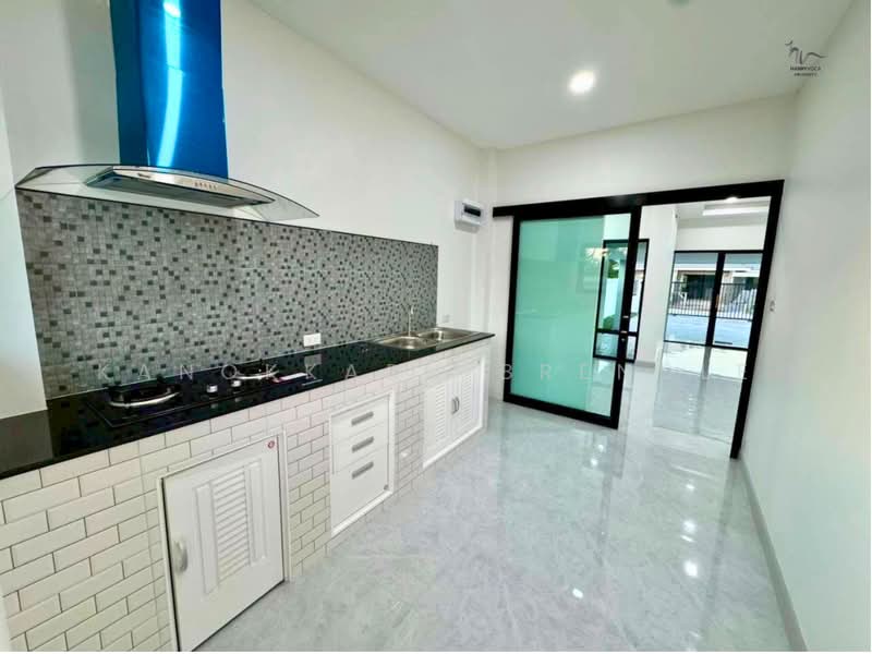 Modern 3-Bedroom Home for Sale in Monmai, Hua Hin, ประจวบคีรีขันธ์, หินเหล็กไฟ, หัวหิน, ประจวบคีรีขันธ์, 130 ตร.ม., บ้านเดี่ยว ขาย, โดย Kanokkarn Brendle, 500391079 - DDproperty.com
