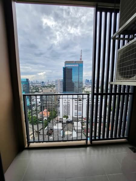 Oka Haus Sukhumvit 36 : โอกะ เฮ้าส์ สุขุมวิท 36, กรุงเทพ, 3399 ถนนพระรามที่ ๔, คลองตัน, คลองเตย, กรุงเทพ, 28 ตร.ม., คอนโด ขาย, โดย Somrad Phoopruksachart, 500391230 - DDproperty.com
