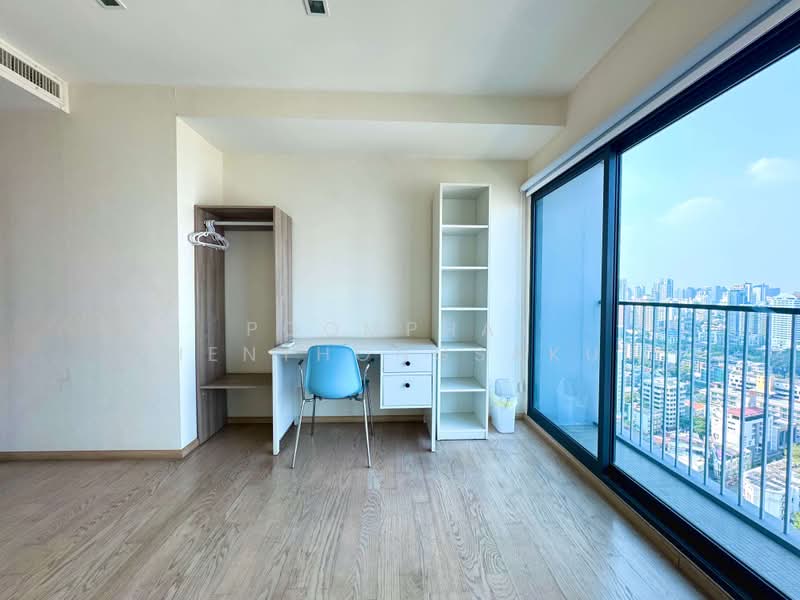 Noble Remix, Bangkok, 772 Soi Sukhumvit 36, Sukhumvit Road, Khong Tan, Khlong Toei, Bangkok, 3 Bedrooms, 274 sqm, Condo For Sale, by Poomphat Tienthongsakul, 500391248 - DDproperty.com