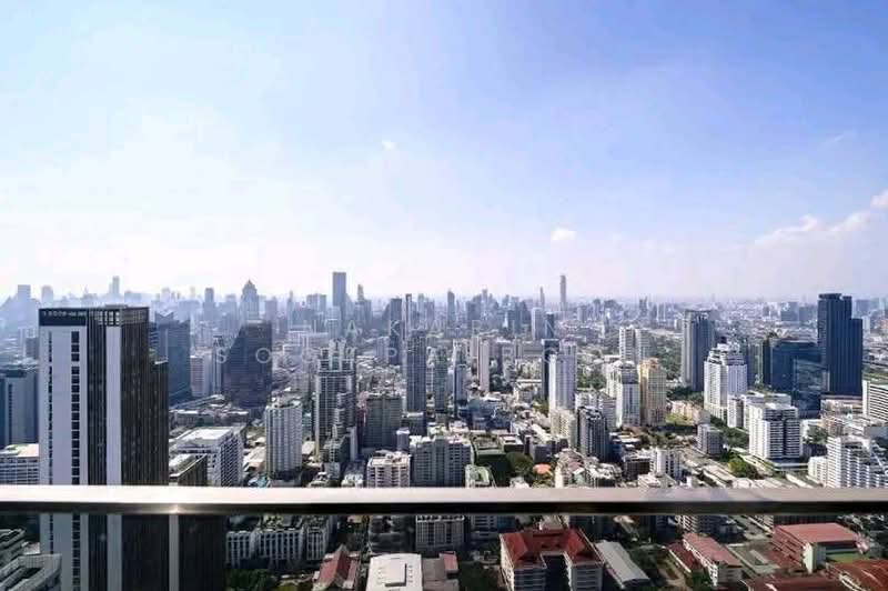 The Esse Asoke, Bangkok, 333 Soi Sukhumvit 21, Sukhumvit Road, Khlongtoei Nua, Watthana, Bangkok, 2 Bedrooms, 157 sqm, Condo For Rent, by Nakarin Sookpaiboon, 500391294 - DDproperty.com