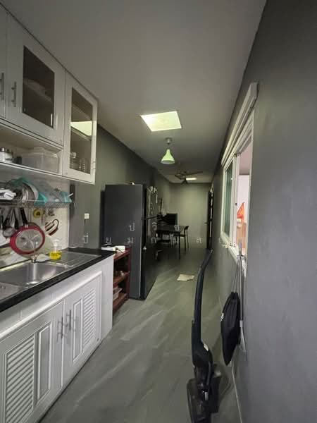 Monthon 8, Bangkok, เลียบคลองทวีวัฒนา, Bang Kae Nua, Bang Khae, Bangkok, 4 Bedrooms, 150 sqm, Semi-Detached House (Twin House) For Rent, by Pawish Piemkamolkul, 500391326 - DDproperty.com