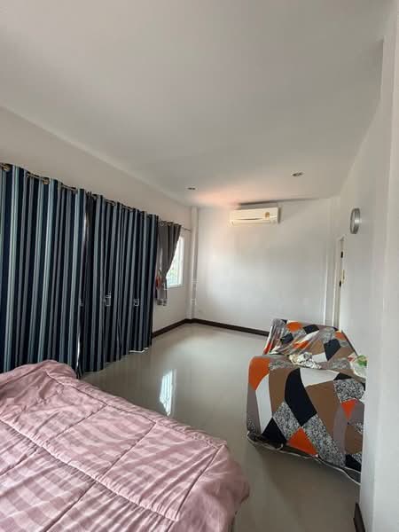 Monthon 8, Bangkok, เลียบคลองทวีวัฒนา, Bang Kae Nua, Bang Khae, Bangkok, 4 Bedrooms, 150 sqm, Semi-Detached House (Twin House) For Rent, by Pawish Piemkamolkul, 500391326 - DDproperty.com