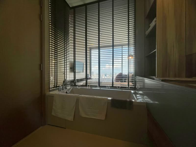 The Esse Asoke, Bangkok, 333 Soi Sukhumvit 21, Sukhumvit Road, Khlongtoei Nua, Watthana, Bangkok, 1 Bedroom, 53 sqm, Condo For Rent, by Sarawut Ratchawong, 500391416 - DDproperty.com
