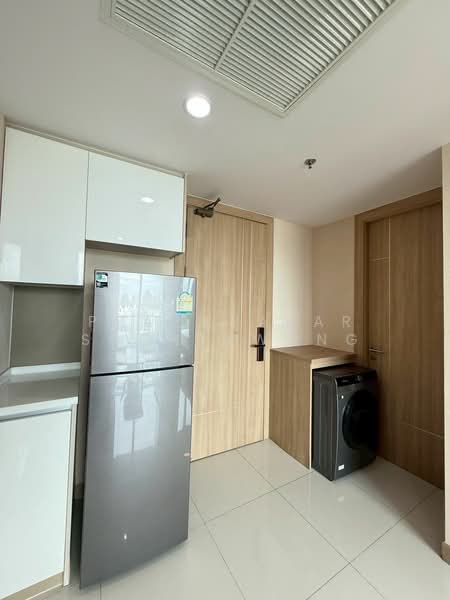 The Riviera Wongamat, Chon Buri (Pattaya), Na Kluea 16 Alley, Na Kloe, Bang Lamung (Pattaya), Chon Buri (Pattaya), 1 Bedroom, 35 sqm, Condo For Rent, by Praewpakar Soontawong, 500391451 - DDproperty.com