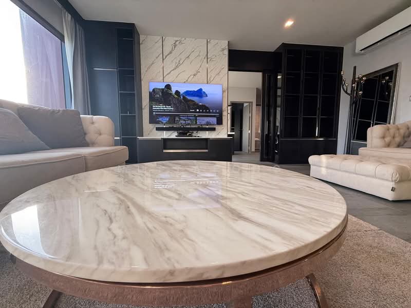 Life Asoke Hype, Bangkok, 339 Chaturathit Rd, Makkasan, Ratchathewi, Bangkok, 2 Bedrooms, 99 sqm, Condo For Sale, by Nuttapong Hiranyaveja, 500391493 - DDproperty.com