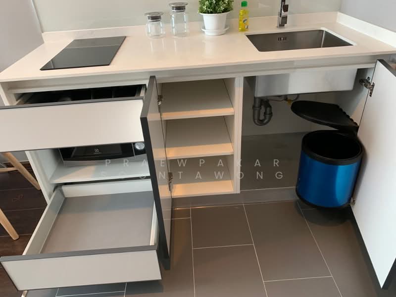 C Ekkamai, Bangkok, 888 Soi Sukhumvit 63, Sukhumvit Road, Khlong Tan Nua, Watthana, Bangkok, 1 Bedroom, 31 sqm, Condo For Rent, by Praewpakar Soontawong, 500391502 - DDproperty.com