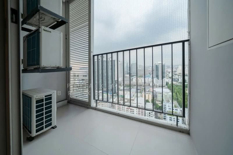 XT Huaikhwang, Bangkok, 244 Ratchadaphisek Road, Huai Khwang, Bangkok, 2 Bedrooms, 55 sqm, Condo For Rent, by Phakaporn Brikshavana, 500391532 - DDproperty.com