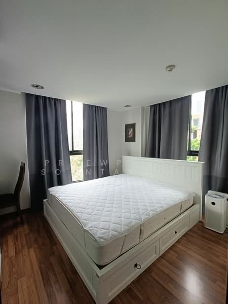 Zenith Place Sukhumvit 42, Bangkok, Sukhumvit Road, Phra Kanong, Khlong Toei, Bangkok, 1 Bedroom, 41 sqm, Condo For Rent, by Praewpakar Soontawong, 500391560 - DDproperty.com