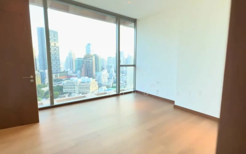 Dusit Central Park (Residences) : ดุสิต เซ็นทรัลพาร์ค, กรุงเทพ, 946 ถนนพระราม 4, สีลม, บางรัก, กรุงเทพ, 110 ตร.ม., คอนโด ขาย, โดย Ponthip Ussawakongkiate, 500391608 - DDproperty.com
