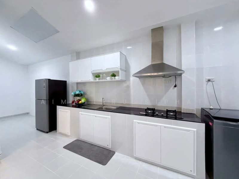 Chokchai Village 9, Chon Buri (Pattaya), Bang Lamung, Bang Lamung (Pattaya), Chon Buri (Pattaya), 2 Bedrooms, 166 sqm, Villa For Sale, by Saimaii Russiphat, 500391735 - DDproperty.com