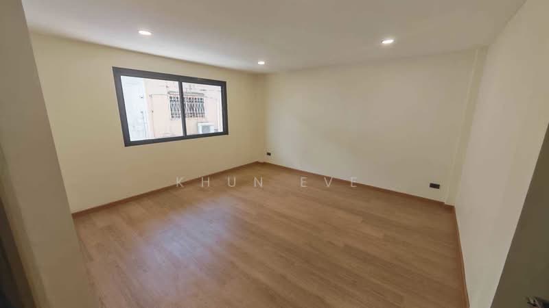 Waratorn Ville, Bangkok, Soi Rerktrilak, Suan Luang, Bangkok, 4 Bedrooms, 300 sqm, Townhouse For Sale, by Khun Eve, 500391770 - DDproperty.com