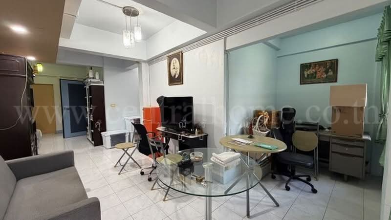 Maneeya Ville, Bangkok, Soi Wachiratham Sathit 12, Bang Chak, Phra Khanong, Bangkok, 4 Bedrooms, 120 sqm, Single Detached House For Sale, by คุณ มณีรัตน์ ( เจี๊ยบ ), 500391805 - DDproperty.com