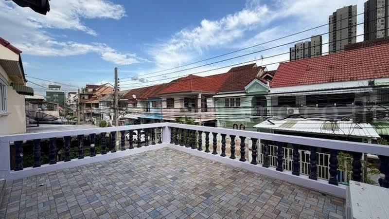 Maneeya Ville, Bangkok, Soi Wachiratham Sathit 12, Bang Chak, Phra Khanong, Bangkok, 4 Bedrooms, 120 sqm, Single Detached House For Sale, by คุณ มณีรัตน์ ( เจี๊ยบ ), 500391805 - DDproperty.com