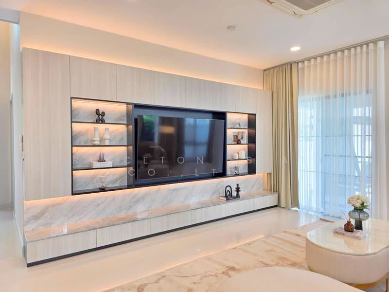 Nantawan Rama 9 - New Krungthepkreetha, Bangkok, Saphan Sung, Bangkok, 4 Bedrooms, 380 sqm, Single Detached House For Rent, by Princeton Estate Co.,Ltd., 500391812 - DDproperty.com