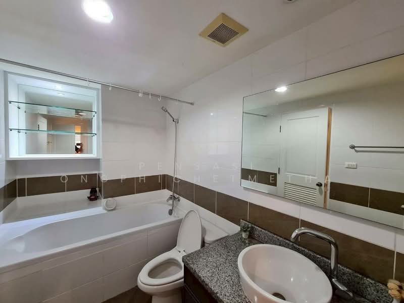 Serene Place Sukhumvit 24, Bangkok, 9 Soi Sukhumvit 24, Sukhumvit Road, Khong Tan, Khlong Toei, Bangkok, 1 Bedroom, 69 sqm, Condo For Rent, by Pensasi Ongphichetmetha, 500391827 - DDproperty.com