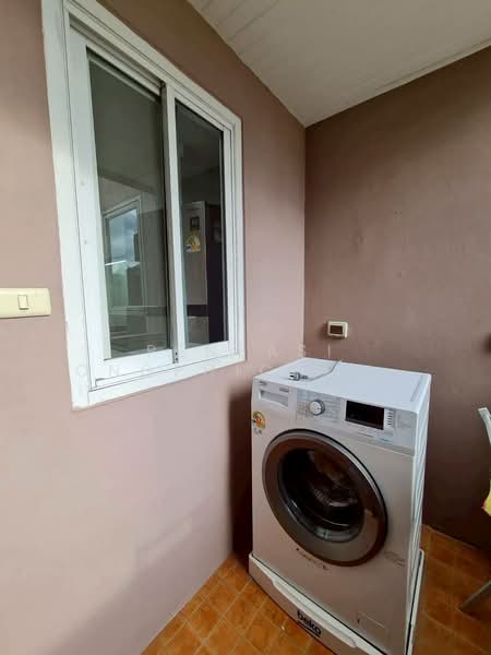 Serene Place Sukhumvit 24, Bangkok, 9 Soi Sukhumvit 24, Sukhumvit Road, Khong Tan, Khlong Toei, Bangkok, 1 Bedroom, 69 sqm, Condo For Rent, by Pensasi Ongphichetmetha, 500391827 - DDproperty.com