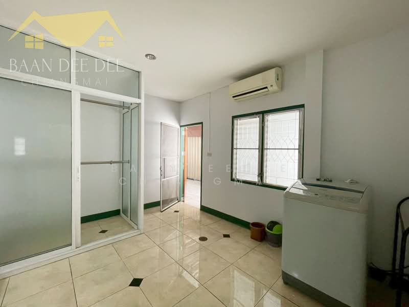 บ้านให้เช่า – ใกล้ประตูท่าแพ เพียง 5 นาที ค่าเช่า 65,000 บาท / เดือน รหัสทรัพย์ : No.1H692, เชียงใหม่, ศรีภูมิ, เมืองเชียงใหม่, เชียงใหม่, 200 ตร.ม., บ้านเดี่ยว ให้เช่า, โดย Baandeedee Chiangmai, 500391855 - DDproperty.com