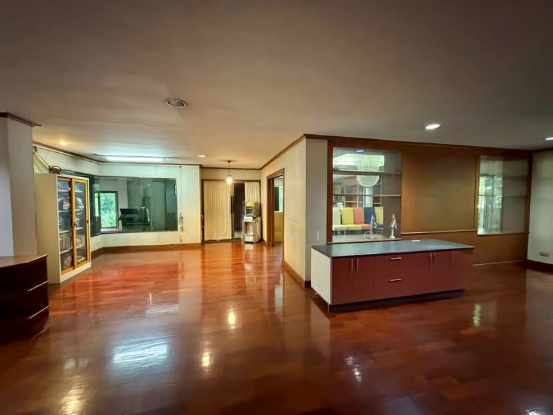 For Lease: 3-Storey Detached House in Town in Town(SPSMG11), Bangkok, ศรีวรา, Phlapphla, Wang Thonglang, Bangkok, 10+ Bedrooms, 1,876 sqm, Single Detached House For Rent, by Khun Ming, 500391891 - DDproperty.com