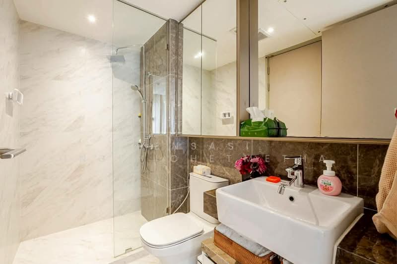 Fynn Asoke, Bangkok, 28 Sukhumvit 10 Alley, Khlong Toei, Bangkok, 2 Bedrooms, 41 sqm, Condo For Rent, by Pensasi Ongphichetmetha, 500391910 - DDproperty.com