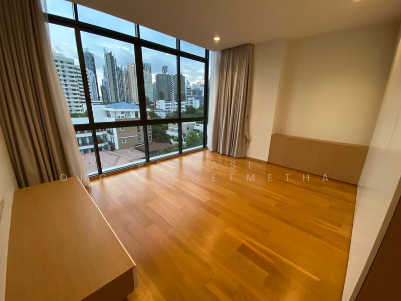 Vana Residence Sukhumvit 26, Bangkok, 38 Soi Attrakravee1, Sukhumvit 26 Road, Khong Tan, Khlong Toei, Bangkok, 4 Bedrooms, 376 sqm, Apartment For Rent, by Pensasi Ongphichetmetha, 500391955 - DDproperty.com