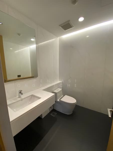 Vana Residence Sukhumvit 26, Bangkok, 38 Soi Attrakravee1, Sukhumvit 26 Road, Khong Tan, Khlong Toei, Bangkok, 4 Bedrooms, 376 sqm, Apartment For Rent, by Pensasi Ongphichetmetha, 500391955 - DDproperty.com