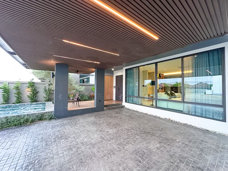 Brand New 4-Bed Modern Pool Villa in Hang Dong for Sale, Chiang Mai, San Phak Wan, Hang Dong, Chiang Mai, 4 Bedrooms, 290 sqm, Single Detached House For Sale, by Nunthawat Hiranputtipat, 500391999 - DDproperty.com
