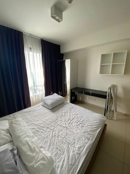 The Lofts Ekkamai, Bangkok, 1415 Sukhumvit Road, Phra Kanong Nua, Watthana, Bangkok, 1 Bedroom, 50 sqm, Condo For Rent, by Thanakit Pongpit, 500392039 - DDproperty.com
