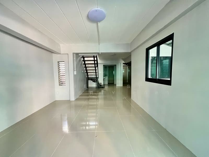 เอื้ออาทรพานทอง ชลบุรี, Chon Buri (Pattaya), Phan Thong, Phan Thong, Chon Buri (Pattaya), 2 Bedrooms, 100 sqm, Townhouse For Sale, by The Best Property ตุ๊กตา, 500392041 - DDproperty.com