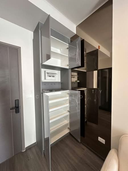IDEO Sukhumvit Rama 4, Bangkok, Soi Sukhumvit 44, Sukhumvit Road, Phra Kanong, Khlong Toei, Bangkok, 1 Bedroom, 46 sqm, Condo For Rent, by RE PROPERTY CO.,LTD., 500392065 - DDproperty.com