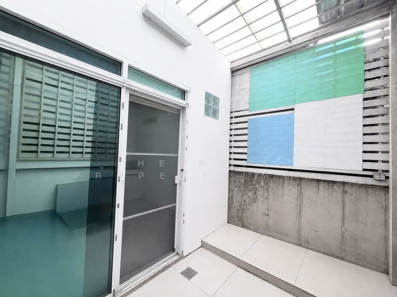 Golden Town Pinklao-Charansanitwong, Nonthaburi, Bang Kruai - Sai Noi Road, Bang Kruai, Bang Kruai, Nonthaburi, 5 Bedrooms, 100 sqm, Townhouse For Sale, by The Best Property หลิน, 500392084 - DDproperty.com
