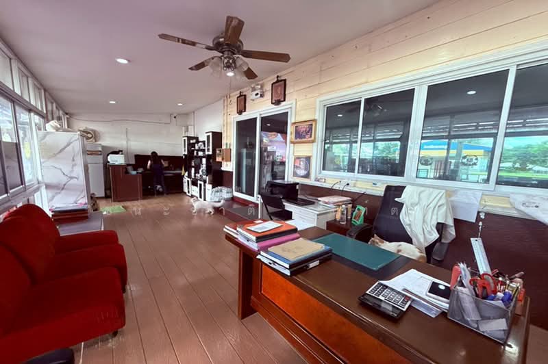 ที่ดินพร้อมกิจการ เนื้อที่ 21 ไร่ ใกล้ PT สาขาเชียงยืน 4 (ติดกับถนนขอนแก่น-โพนทอง), Maha Sarakham, Sua Thao, Chiang Yun, Maha Sarakham, , 33,600 sqm, Land For Sale, by ชนะชาติ นนท์ตา, 500392108 - DDproperty.com