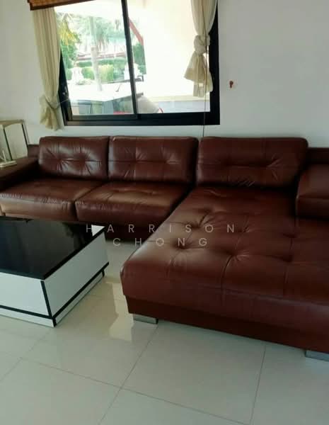 Baan Dusit Pattaya Lake, Chon Buri (Pattaya), Entrance Road, Huai Yai, Bang Lamung (Pattaya), Chon Buri (Pattaya), 3 Bedrooms, 350 sqm, Villa For Sale, by Harrison Chong, 500392118 - DDproperty.com