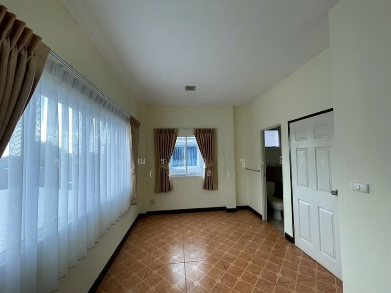 Mu Ban Bua Khao Ramkhamhaeng 174, Bangkok, Soi Ramkhamhaeng 174, Saen Sab, Min Buri, Bangkok, 2 Bedrooms, 130 sqm, Townhouse For Sale, by คุณ บุณรดา ชูเมือง (เบล), 500392181 - DDproperty.com