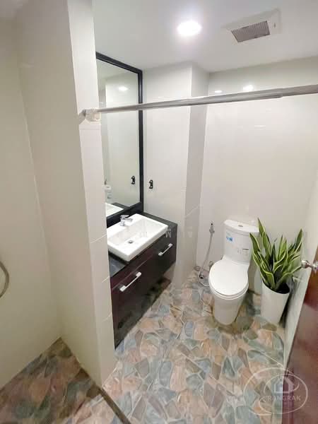The Line Phahonyothin Park, Bangkok, 1090 Phahonyothin Road, Jom Phon, Chatuchak, Bangkok, 1 Bedroom, 38 sqm, Condo For Sale, by คุณพีร์, 500392207 - DDproperty.com