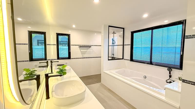 Luxury Pool Villa for Sale Thung Klom Tan Man East Pattaya, Chon Buri (Pattaya), Bang Lamung, Bang Lamung (Pattaya), Chon Buri (Pattaya), 3 Bedrooms, 209 sqm, Single Detached House For Sale, by PLC real estate, 500392241 - DDproperty.com
