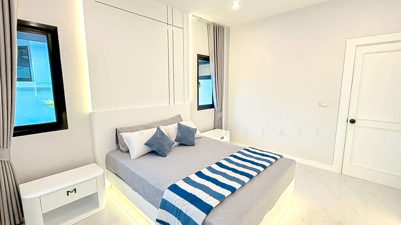 Luxury Pool Villa for Sale Thung Klom Tan Man East Pattaya, Chon Buri (Pattaya), Bang Lamung, Bang Lamung (Pattaya), Chon Buri (Pattaya), 3 Bedrooms, 209 sqm, Single Detached House For Sale, by PLC real estate, 500392241 - DDproperty.com