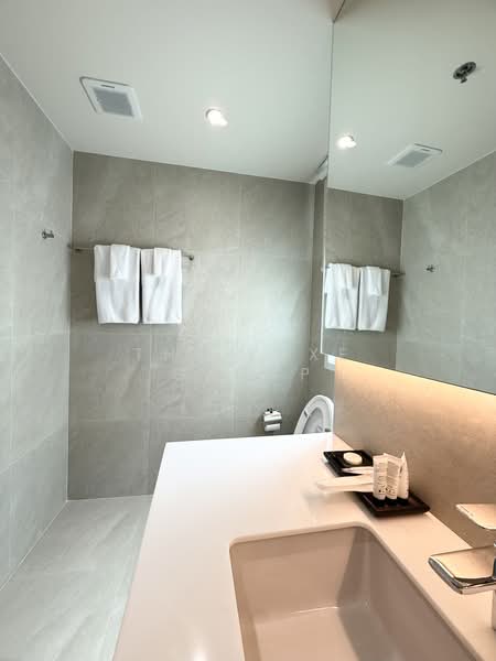 GM Serviced Apartment, Bangkok, 47 Soi Sukhumvit 20, Khlong Toei, Bangkok, 3 Bedrooms, 310 sqm, Condo For Rent, by The Luxe Group, 500392285 - DDproperty.com
