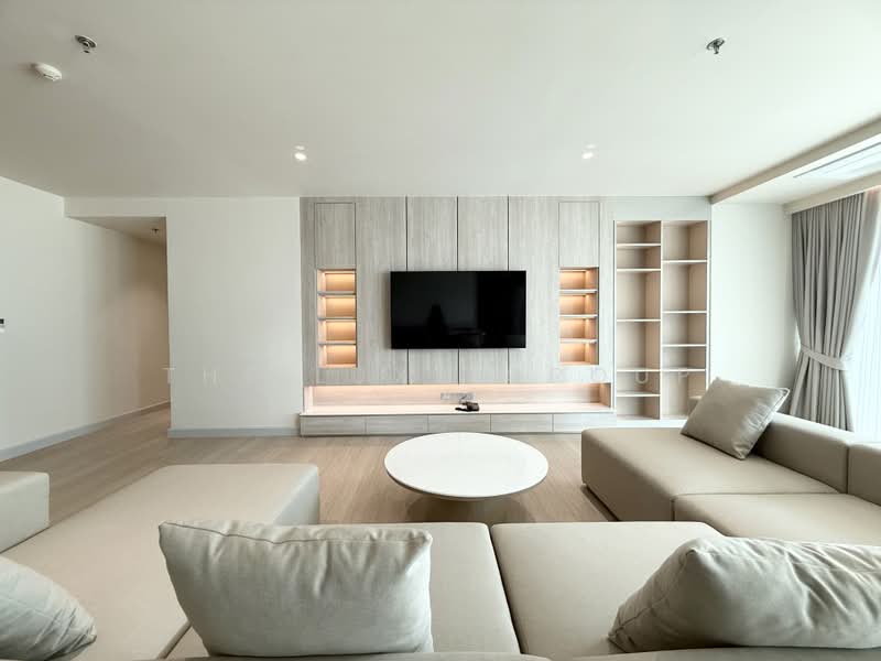 GM Serviced Apartment, Bangkok, 47 Soi Sukhumvit 20, Khlong Toei, Bangkok, 3 Bedrooms, 310 sqm, Condo For Rent, by The Luxe Group, 500392285 - DDproperty.com