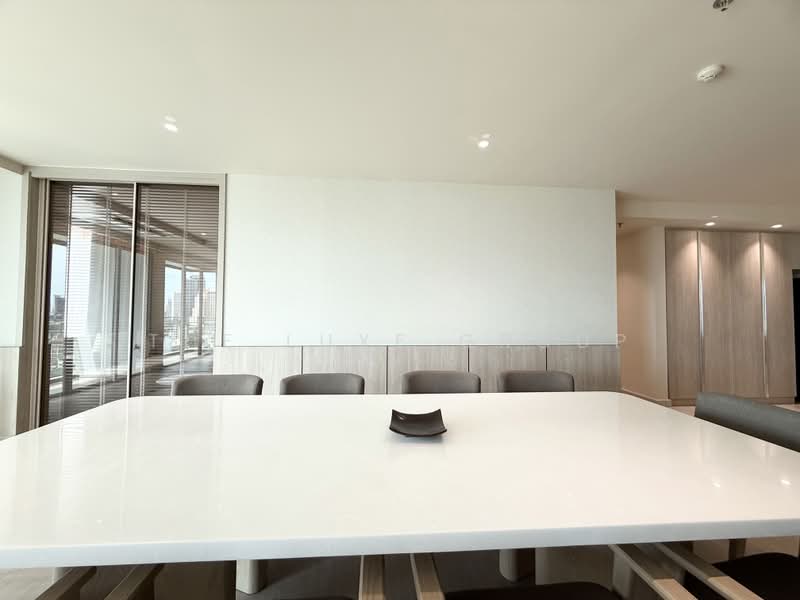GM Serviced Apartment, Bangkok, 47 Soi Sukhumvit 20, Khlong Toei, Bangkok, 3 Bedrooms, 310 sqm, Condo For Rent, by The Luxe Group, 500392285 - DDproperty.com