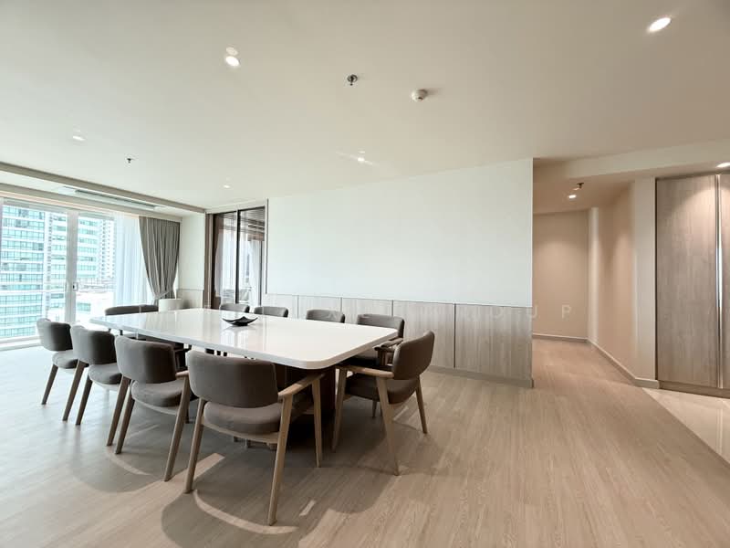 GM Serviced Apartment, Bangkok, 47 Soi Sukhumvit 20, Khlong Toei, Bangkok, 3 Bedrooms, 310 sqm, Condo For Rent, by The Luxe Group, 500392285 - DDproperty.com