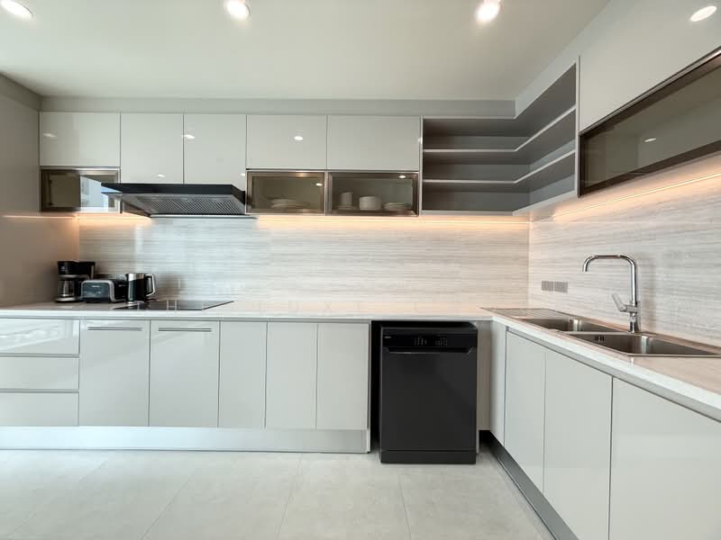 GM Serviced Apartment, Bangkok, 47 Soi Sukhumvit 20, Khlong Toei, Bangkok, 3 Bedrooms, 310 sqm, Condo For Rent, by The Luxe Group, 500392285 - DDproperty.com