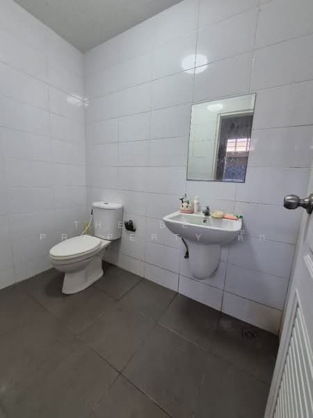 Baan Pakpirom 6 Theparak, Samut Prakan, 699 Village No. 4, Soi Sa-nguan 10, Thepharak, Muang Samut Prakarn, Samut Prakan, 3 Bedrooms, 100 sqm, Townhouse For Sale, by The Best Property ตั๊ก, 500392308 - DDproperty.com