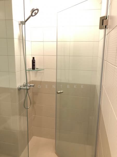 IDEO Q Chula - Samyan, Bangkok, 660-662 Rama 4 Road, Maha Phrutharam, Bang Rak, Bangkok, 1 Bedroom, 34 sqm, Condo For Rent, by Agentbkk, 500392313 - DDproperty.com