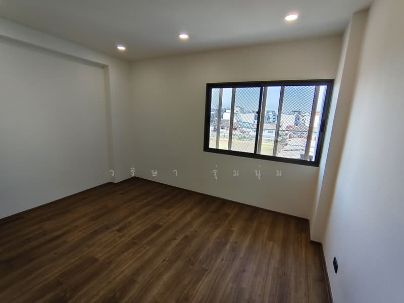 SHO Phatthanakan 32, Bangkok, Soi Phatthanakan 32, Suan Luang, Bangkok, 2 Bedrooms, 345 sqm, Townhouse For Sale, by วริษา รุ่มนุ่ม, 500392365 - DDproperty.com