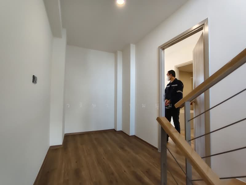 SHO Phatthanakan 32, Bangkok, Soi Phatthanakan 32, Suan Luang, Bangkok, 2 Bedrooms, 345 sqm, Townhouse For Sale, by วริษา รุ่มนุ่ม, 500392365 - DDproperty.com