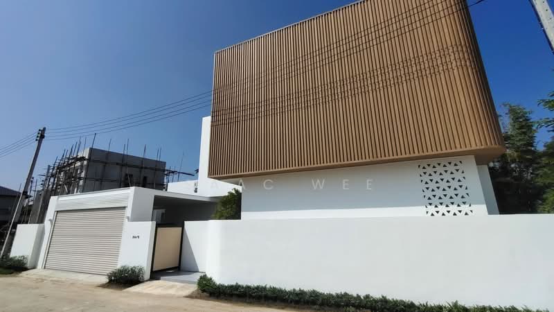 San Kamphaeng, Chiang Mai, San Ton Pao, San Kamphaeng, Chiang Mai, 3 Bedrooms, 285 sqm, Villa For Sale, by ISAAC WEE, 500392397 - DDproperty.com